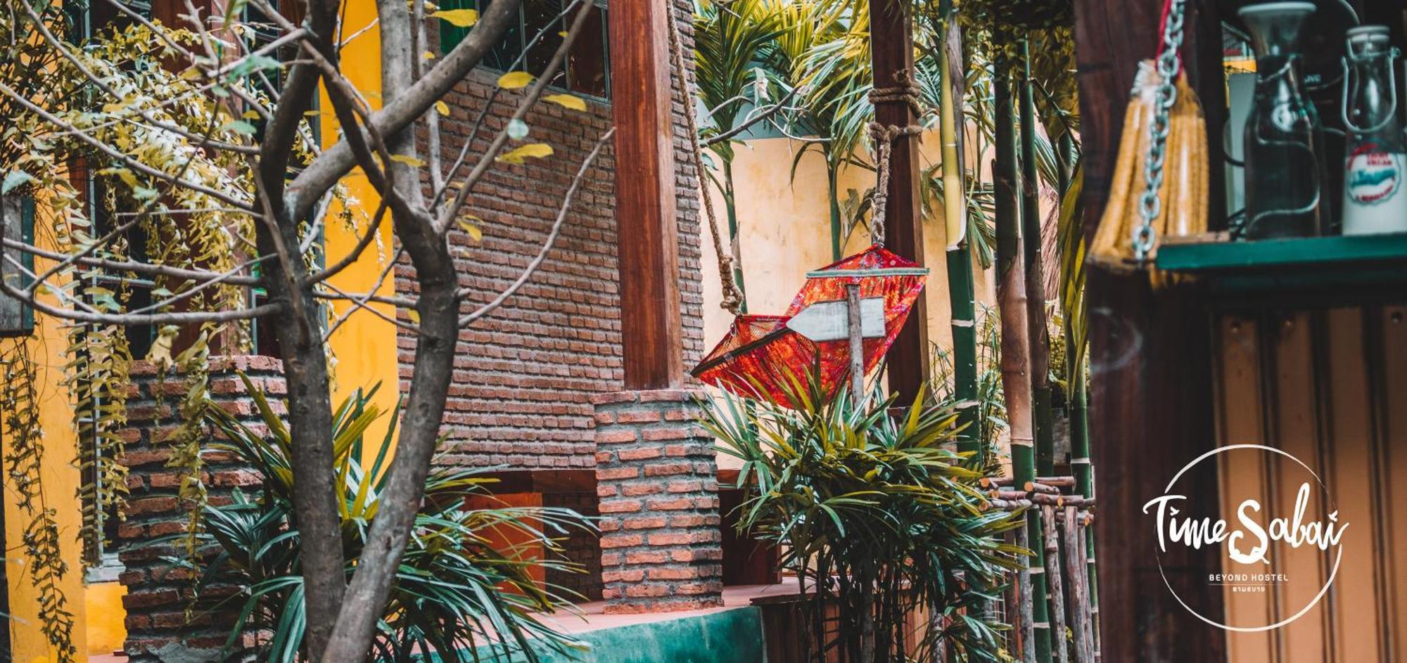 Time Sabai 134 Vandrarhem Bangkok Exteriör bild